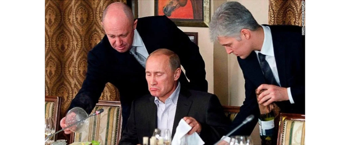 Presidente do Wagner Group (a esquerda) Vladimir Putin, Presidente da Federação Russa (ao centro) Foto: CNN