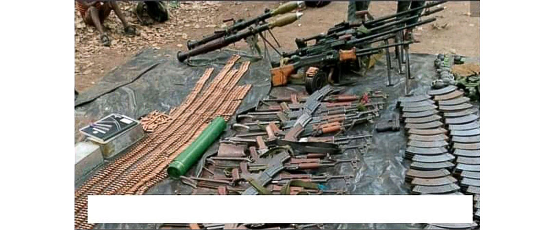 Fotografia publicada na página do Estado Islâmico na África Central que reivindicam autoria do ataque sobre aldeia Marere (Malali) em Mocimboa da Praia, onde atacaram uma posição militar e furtaram armamento diverso