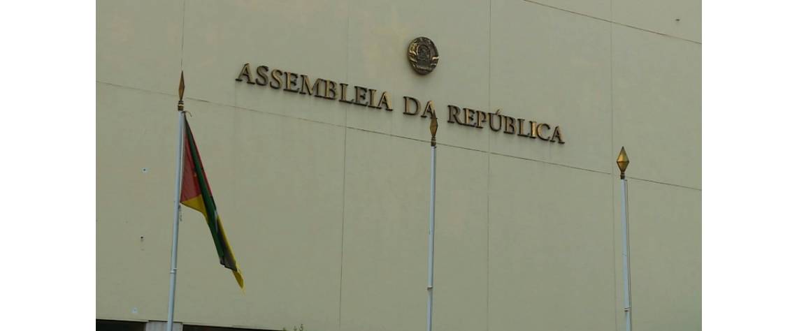 Moçambique aprova revisão da Lei do Trabalho