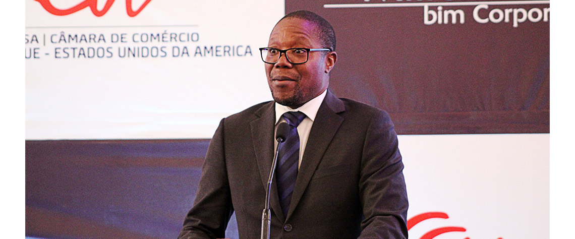  Jamal Omar, administrador do Banco de Moçambique intervindo sobre Desdolarização em Conferência  