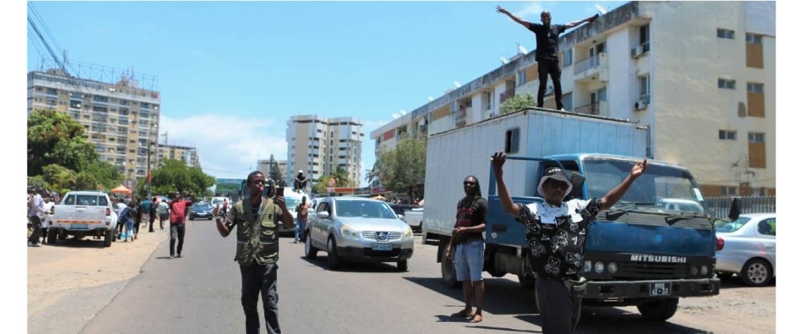 manifestacoes das buzinas em maputo.jpg